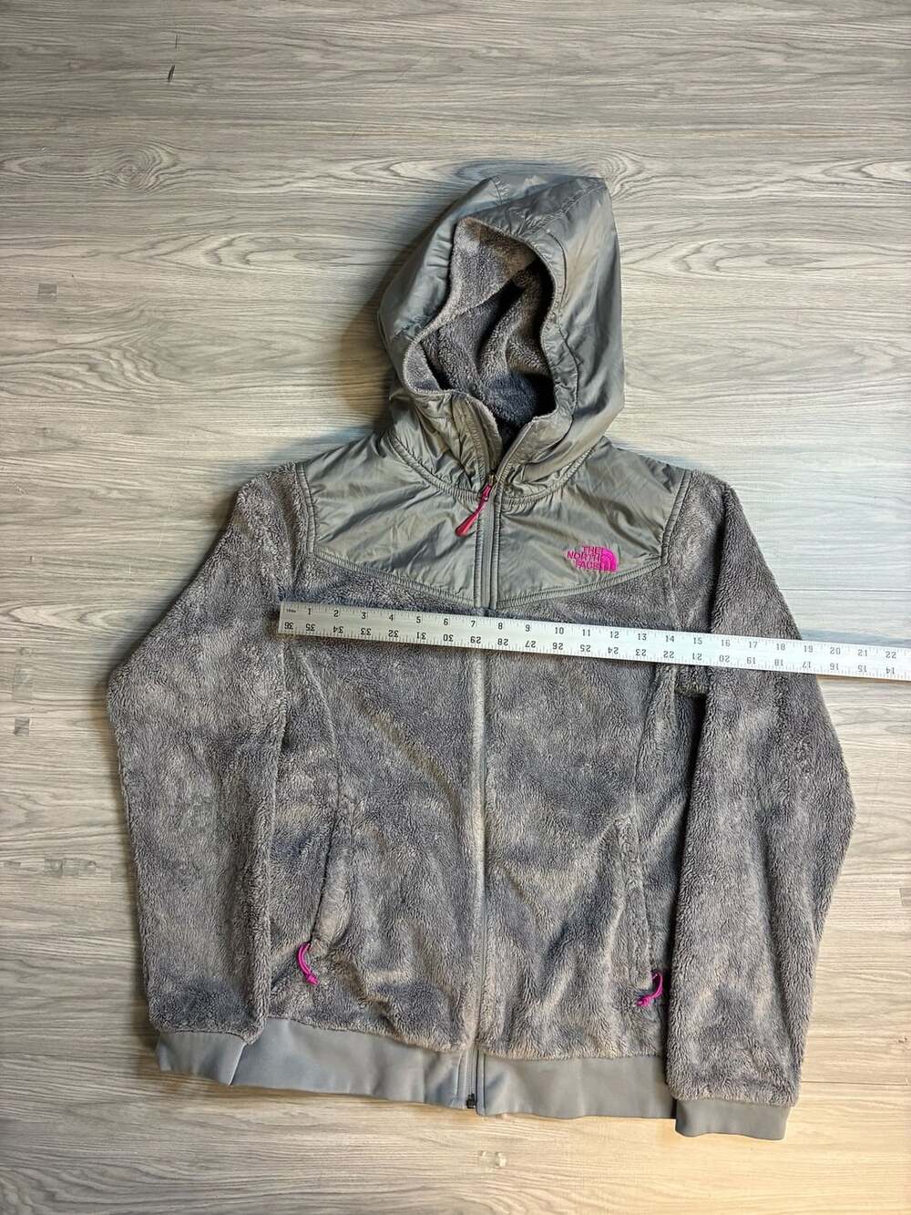 Northface jacket fleece size medium great condition
U